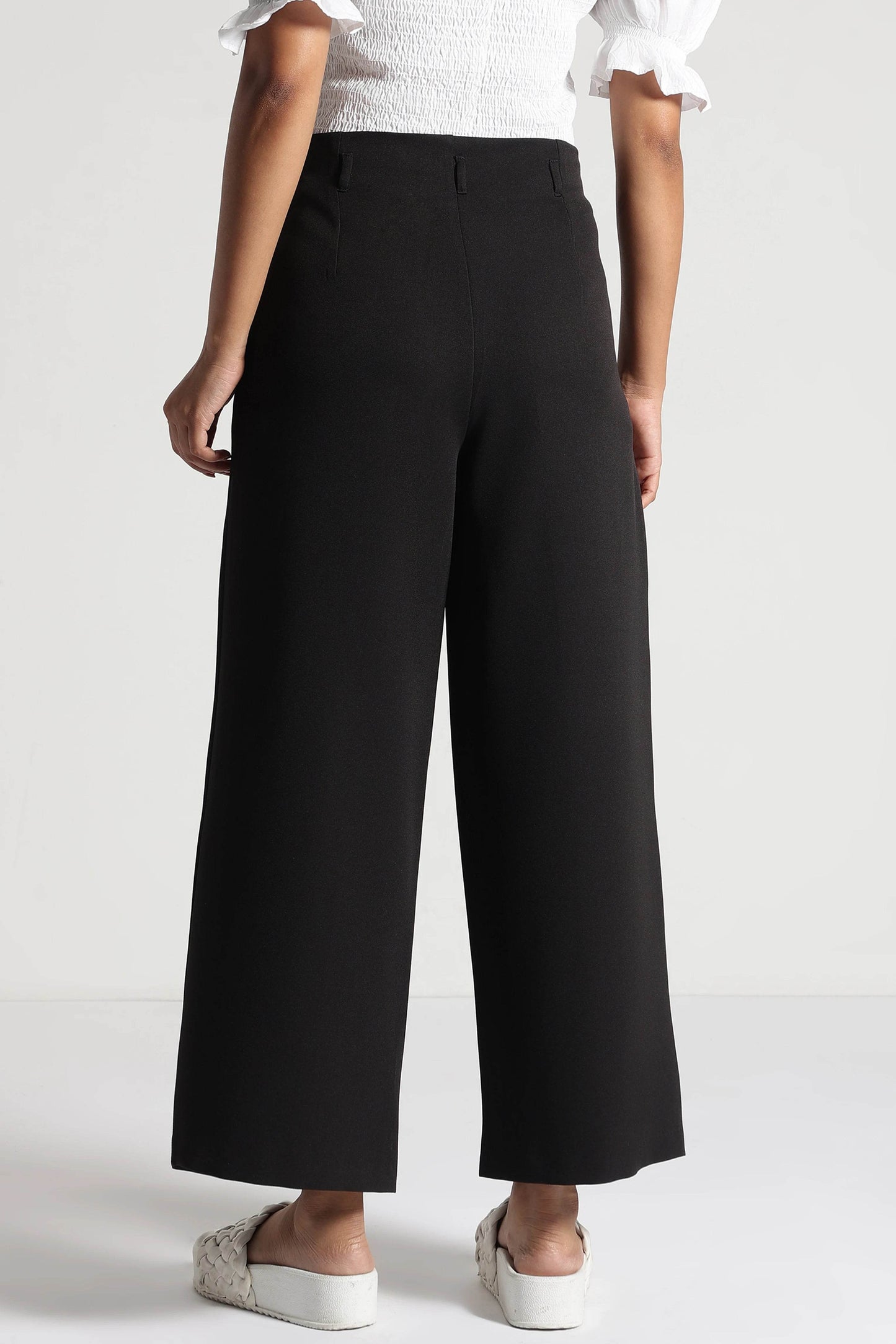 Black Cropped Wide-Leg Pants - Fabravaa