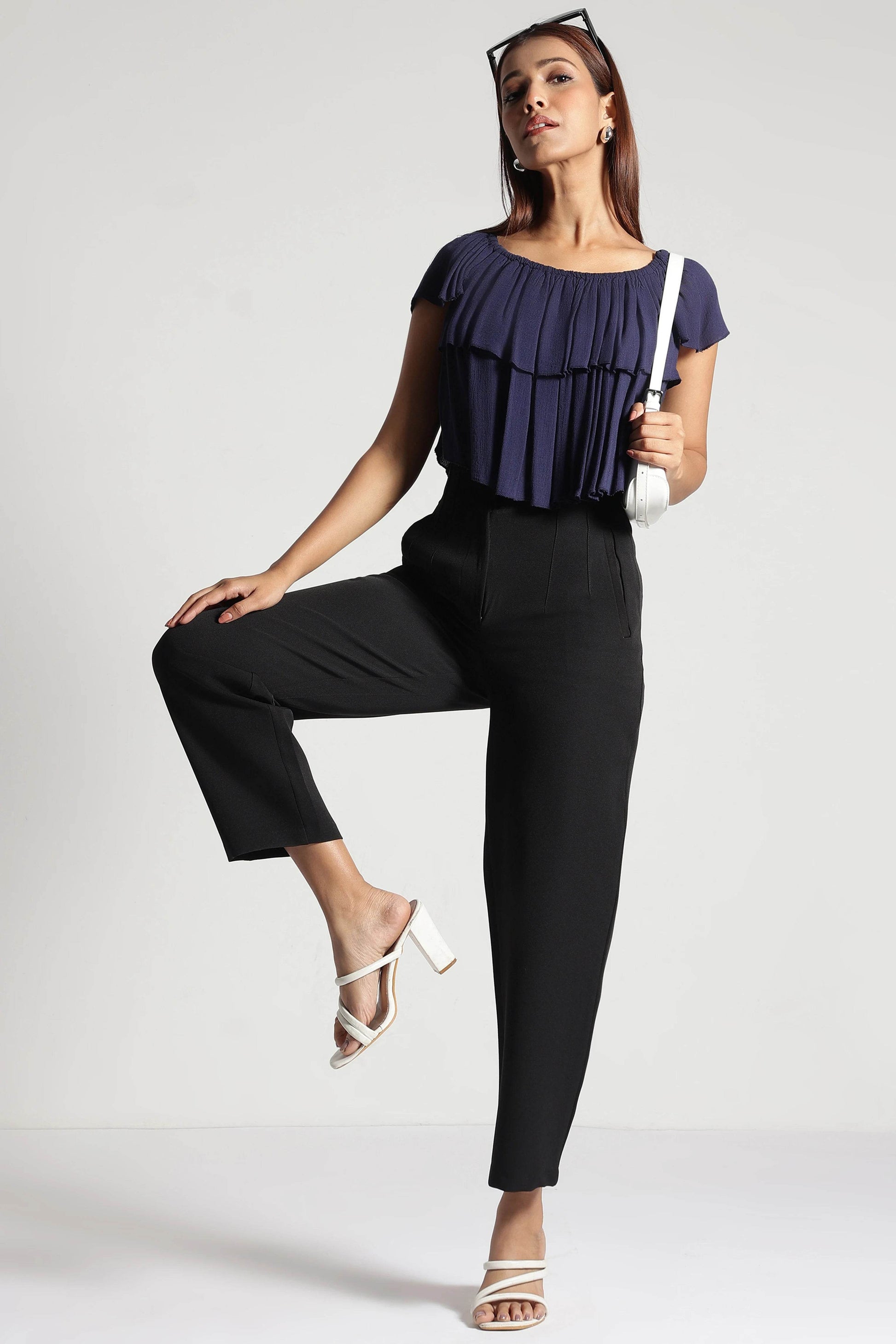 Black High-Rise Cropped Pants - Fabravaa